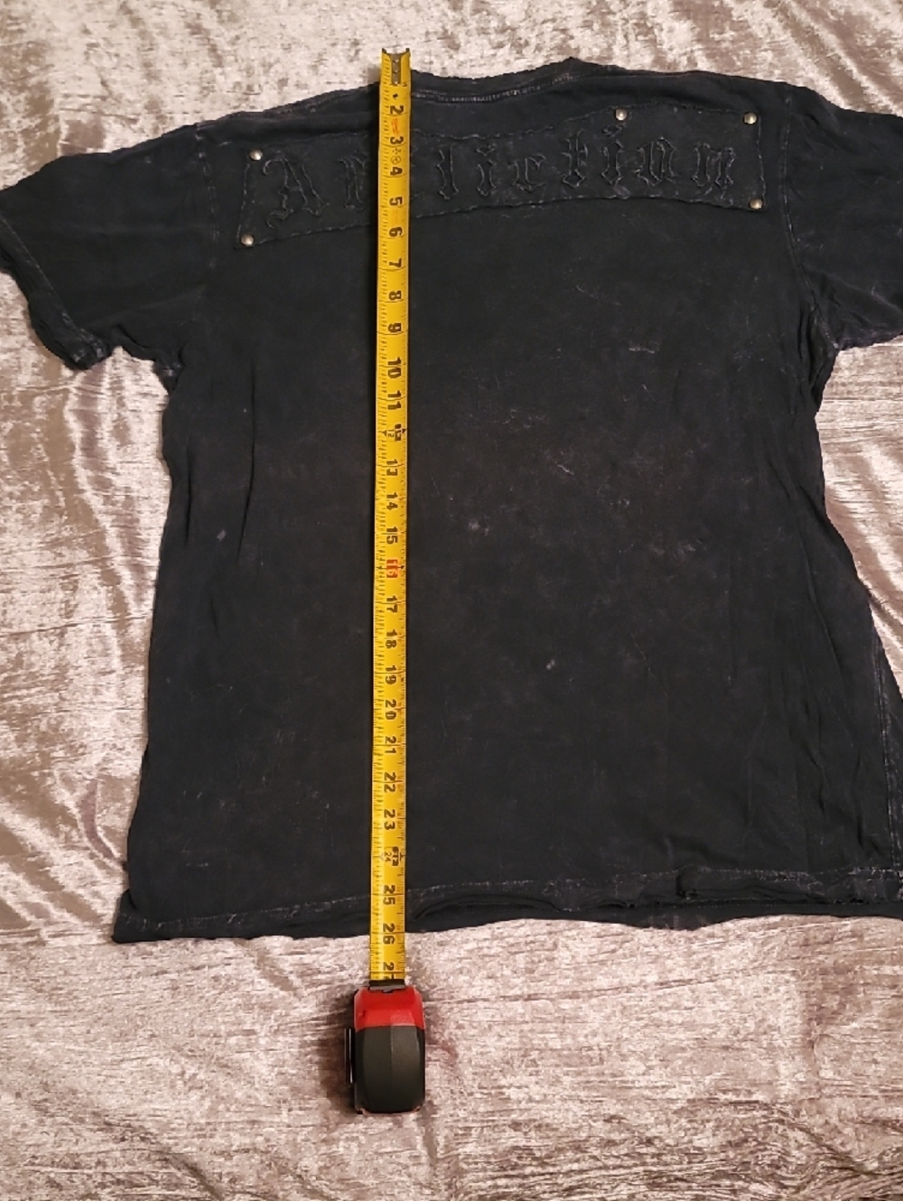 Affliction Studded Men's Medium Black Shirt 2 small holes - Picture 5 of 9